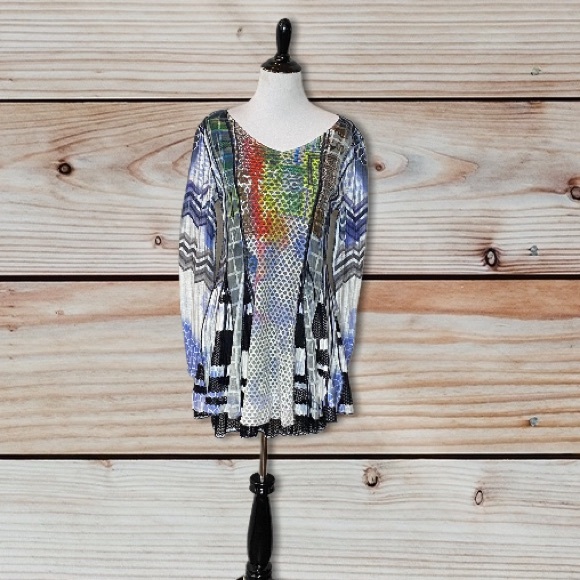 Ania A. Swing Open Knit Ruffle Mixed Media Tunic Size Medium - Picture 6 of 12